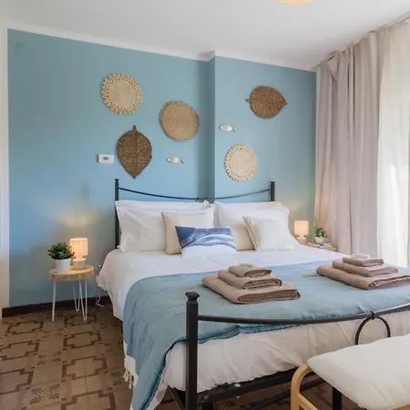 Bardolinolungolago Di Garda • Piscina • Parking ברדולינו